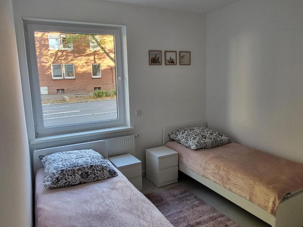 Monteurzimmer Mit Zwei Einzelnen Betten In Einer 3Zi Wohnung Mit Kuche Und Bad Osnabrueck Exterior photo