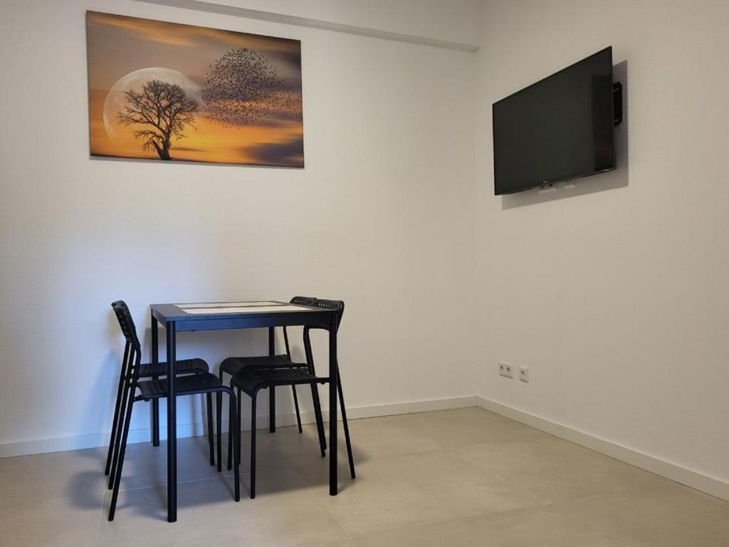 Monteurzimmer Mit Zwei Einzelnen Betten In Einer 3Zi Wohnung Mit Kuche Und Bad Osnabrueck Exterior photo
